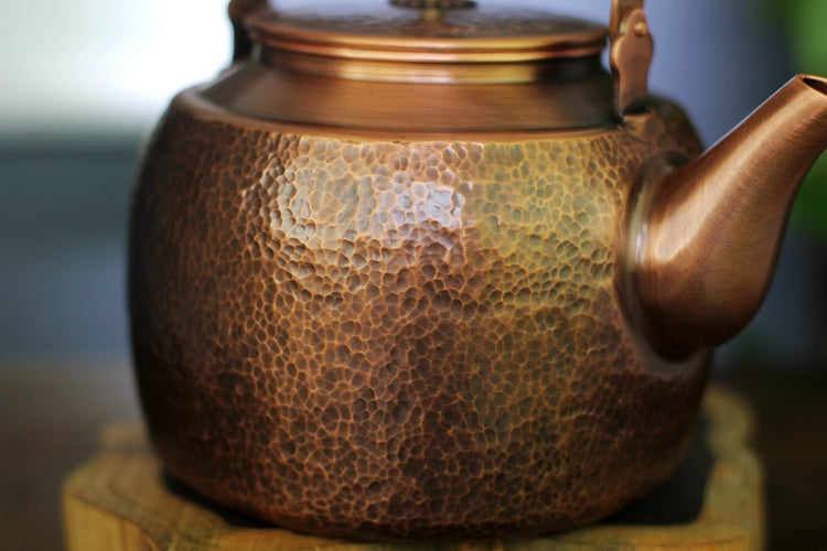 1700ml Hand-Hammered Copper Kettle