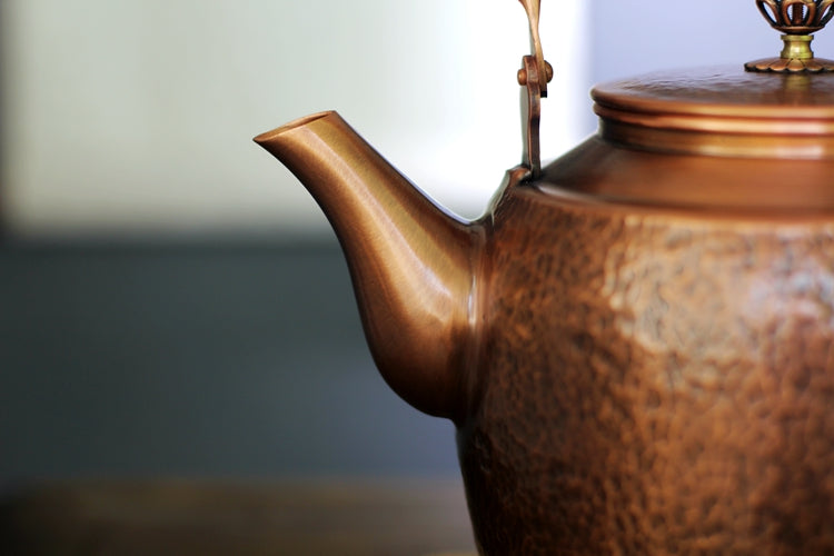 1700ml Hand-Hammered Copper Kettle